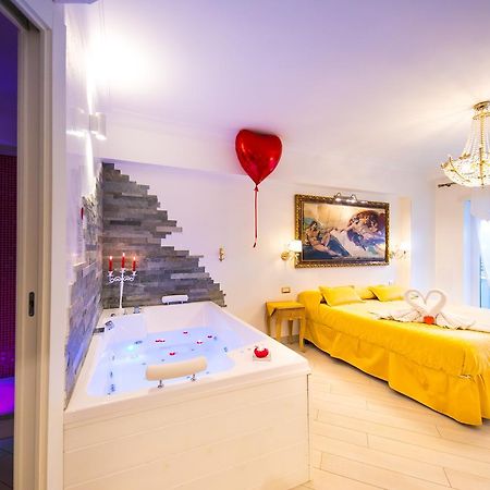 Suites Roma Tiburtina Elegance エクステリア 写真